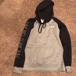 UnderArmour Hoodie
